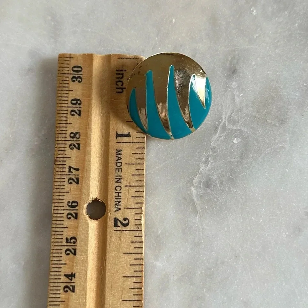 Vintage 80s Earrings Gold Tone Teal Enamel Large Round Disc Studs Statement - Picture 8 of 8